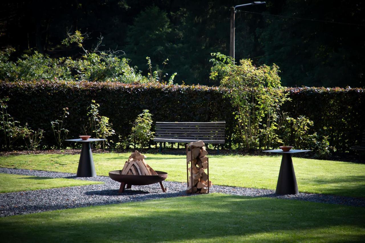 Chateau Du Pont D'Oye Habay-la-Neuve ภายนอก รูปภาพ