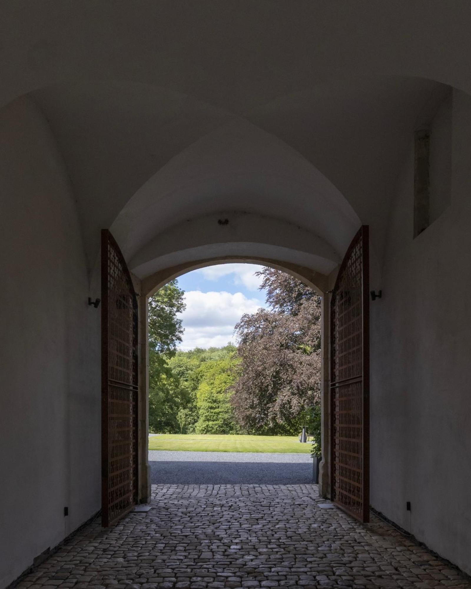 Chateau Du Pont D'Oye Habay-la-Neuve ภายนอก รูปภาพ