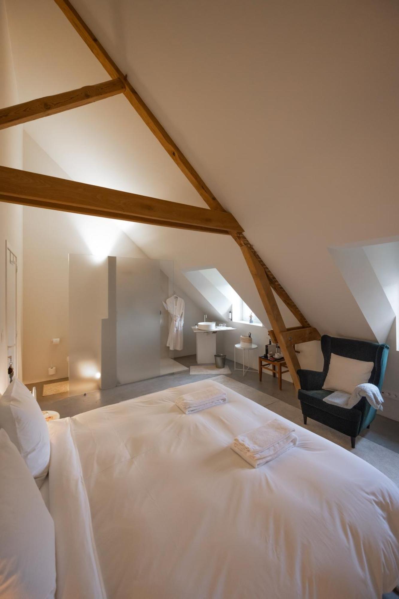 Chateau Du Pont D'Oye Habay-la-Neuve ภายนอก รูปภาพ