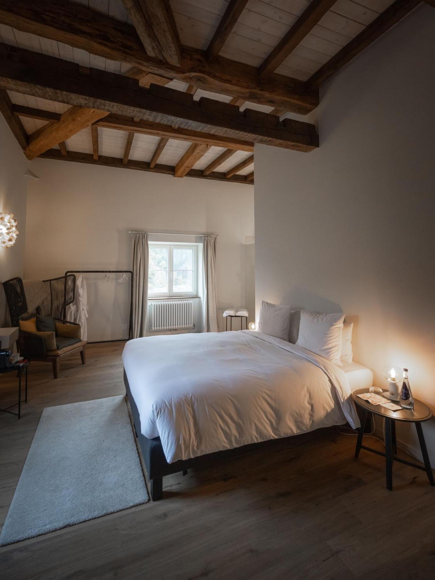 Chateau Du Pont D'Oye Habay-la-Neuve ภายนอก รูปภาพ